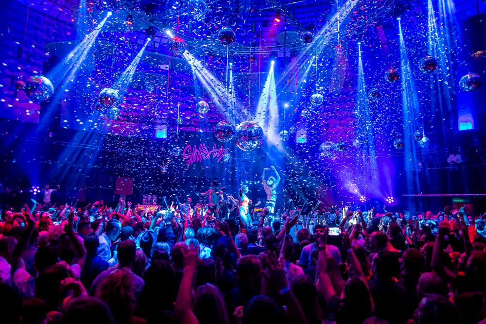 Glitterbox von innen