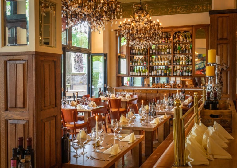 Aresto-e1640112192213