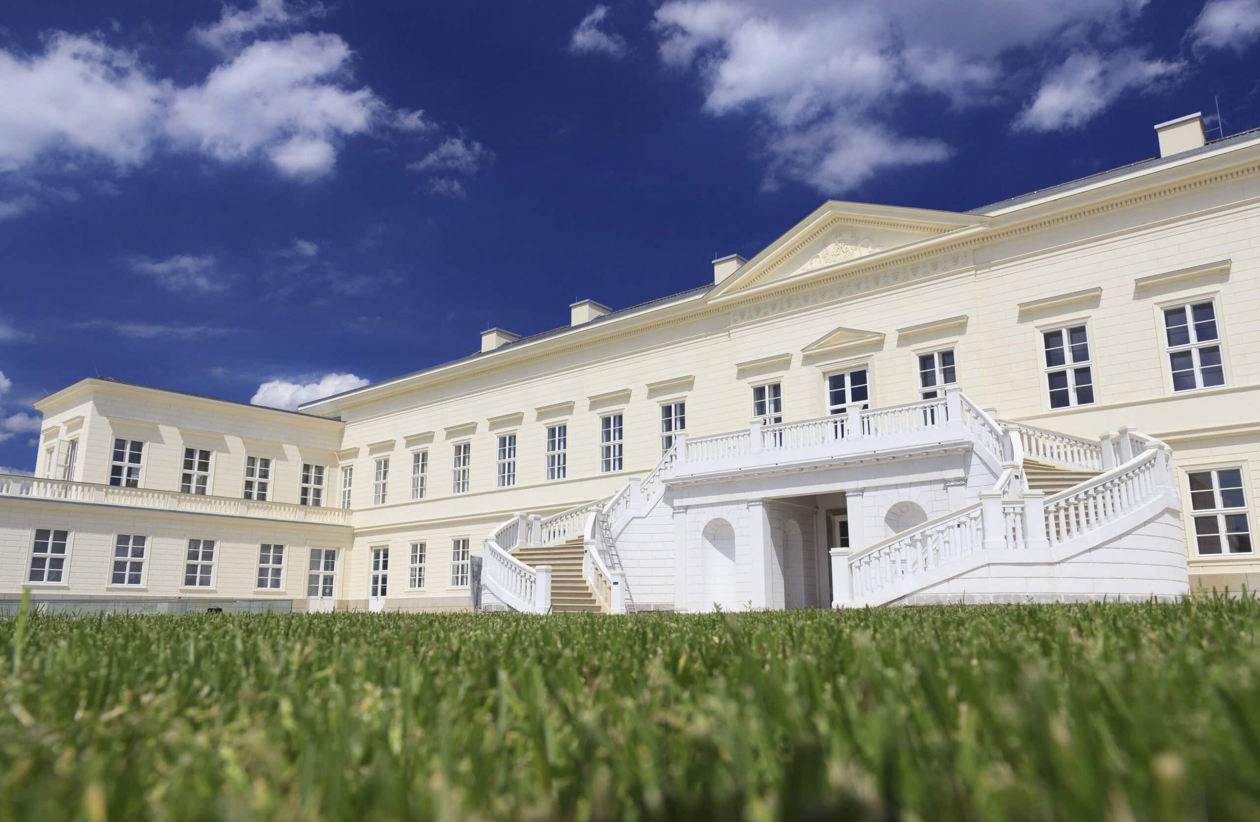 Schloss-Herrenhausen-Lars-Gerhardts-4-scaled-1