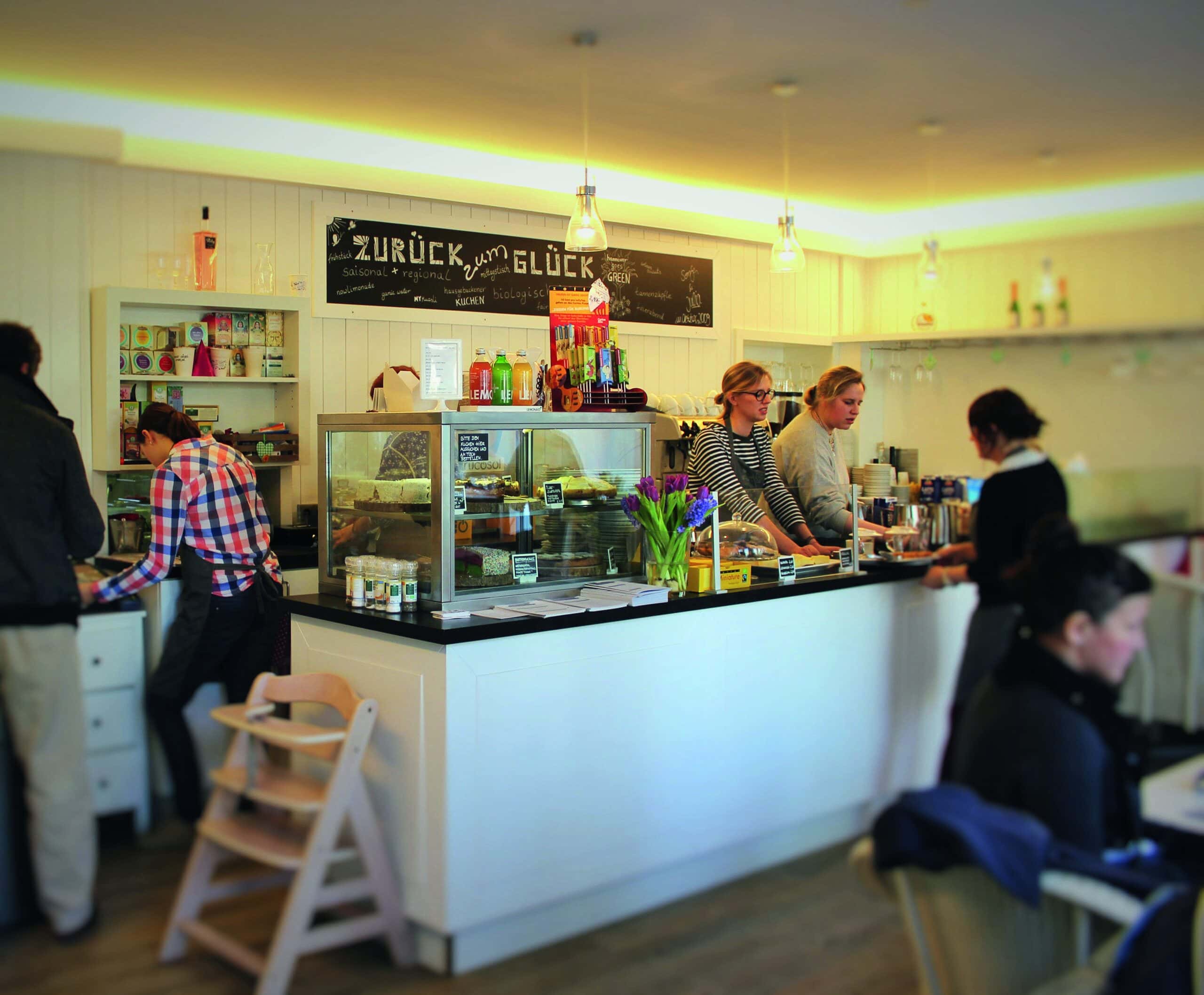 cZurueck-zum-Glueck-scaled-1