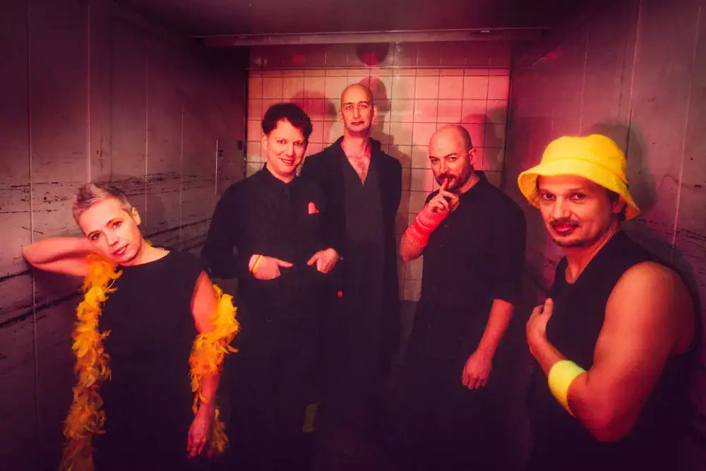 vpt24-c-normantebel-aufzug-hires-scaled-1000x0-c-default