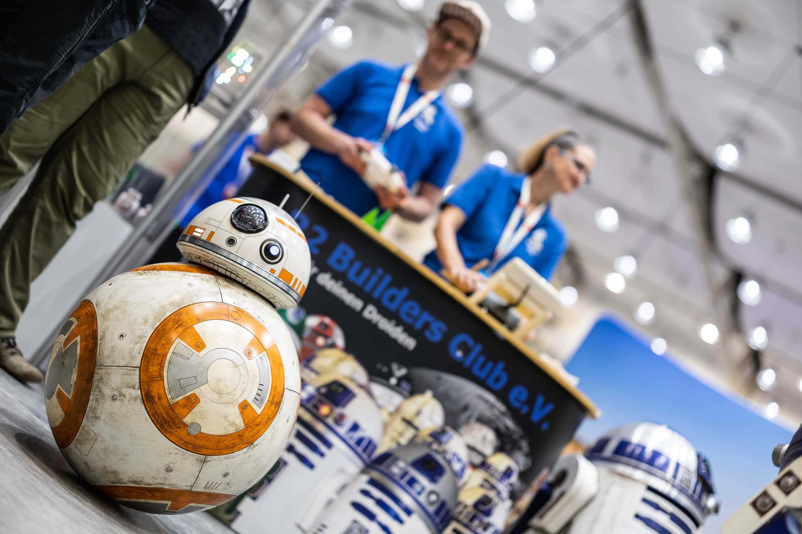 r2-builders-club-scaled-1