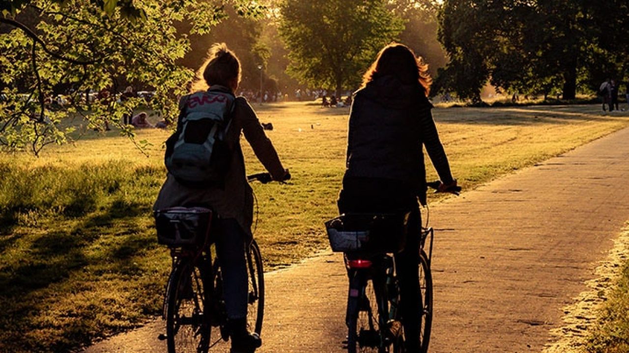 Hannover Living: Radfahrer an der Ihme